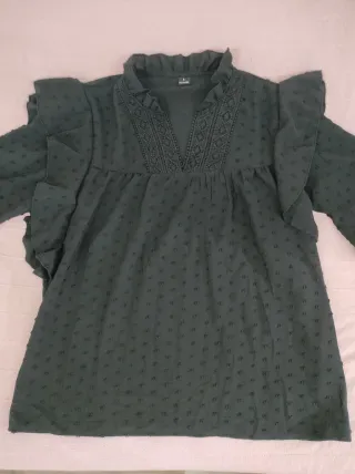 Blusa negra con estampado