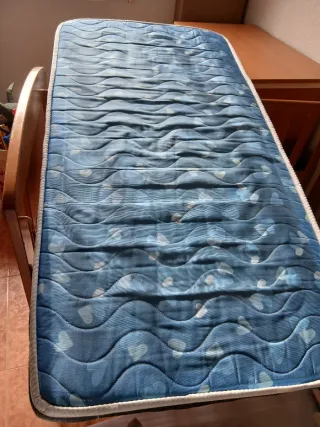 Cómoda y cuna bebé .Micuna jirafa , regalo colchon