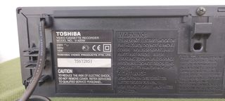 Videoregistratore Toshiba V420W VHS no telecomando