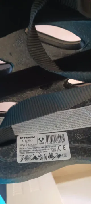 Casco de bicicleta negro