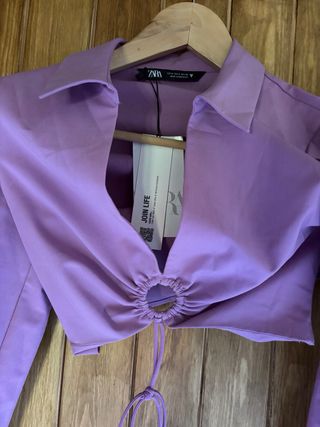 Blusa morada Zara manga larga sin estrenar