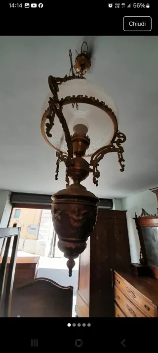 Lampadario antico in bronzo