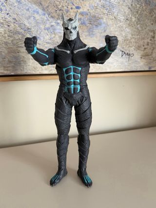 Figura Kaiju nº8