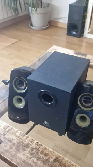 Altavoces Logitech Negro