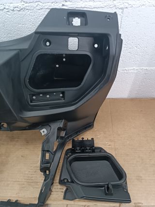 Panel BMW C400 GT X 2018-2020 cubierta guanteras