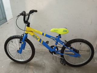 Bicicleta infantil azul