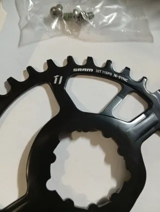 Corona MTB SRAM nuova a 3 viti 32t 11vel per ruota