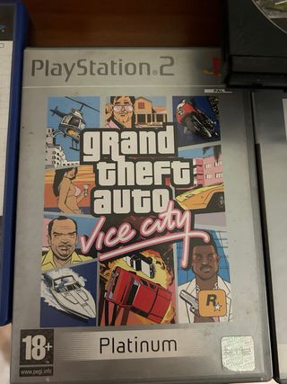 PS2 Negra + 4 Mandos + 4 Juegos + Multitap