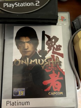 PS2 Negra + 4 Mandos + 4 Juegos + Multitap