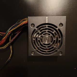 Fuente Alimentación EVGA 600W 80+ White