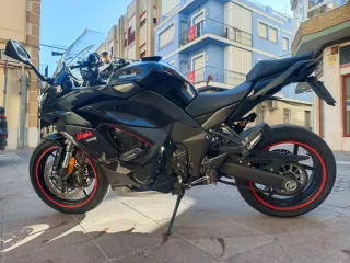 Kawasaki Ninja 1000 SX Negra (2020)
