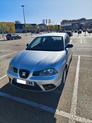 SEAT Ibiza 2006 - 178.000 Km - 1.4 Gasolina 75 CV