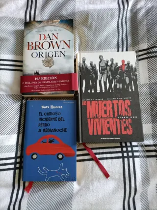 LOTE DE 13 LIBROS POR 15€