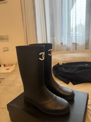 Stivali Chanel Gomma Neri mai usate