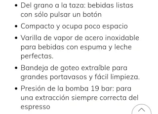 Cafetera Superautomática Smeg con espumador leche.