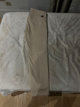 Pantalones chinos Zara