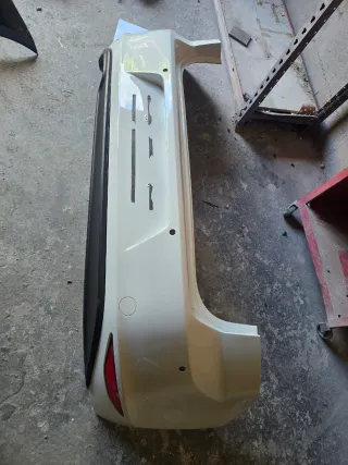 Parachoques trasero Golf 7