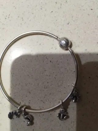 Pulsera Pandora Plata con charms