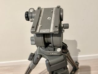 Trípode Libec T58 H55 para vídeo