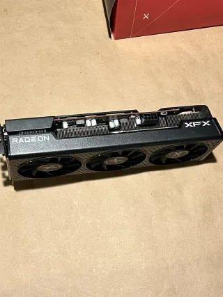 XFX RX 6600 XT Tarjeta Gráfica