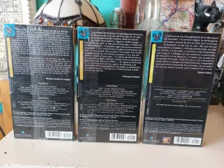 3 VHS Película: Novecento 1 & 2 Senderos de Gloria