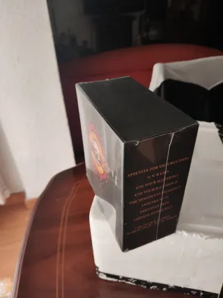 Guns N' Roses 1987-2011 Box Set + 2 DVD PRECINTADO