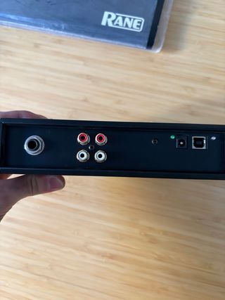 Rane SL1 Serato Scratch Live Interfaz