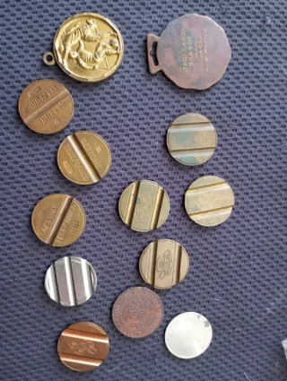Gettoni telefonici e medaglie