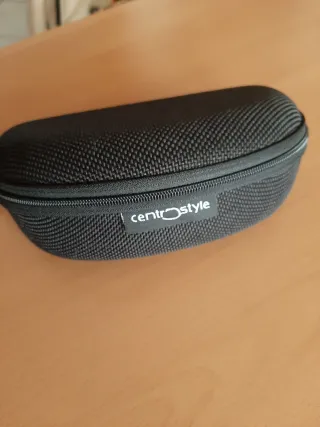 Occhiali sportivi per bambini