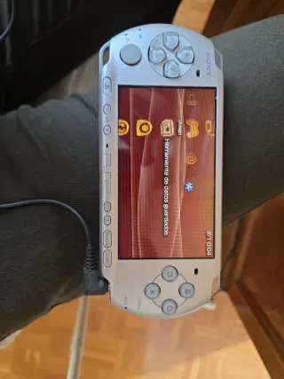 Sony PSP Plata + Accesorios