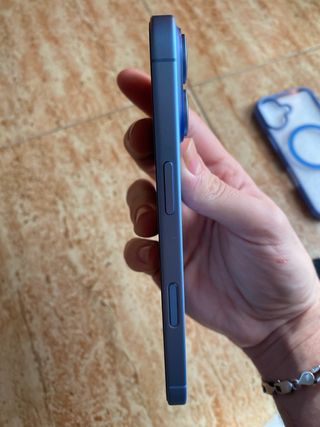 iPhone 17 Azul Nuevo