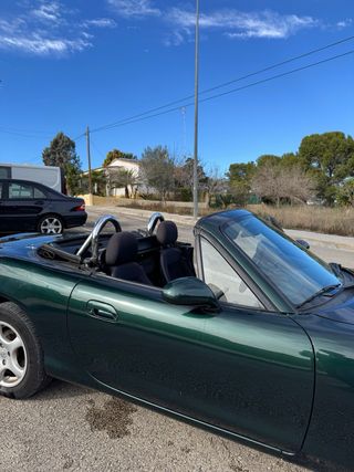 Mazda MX-5 2000