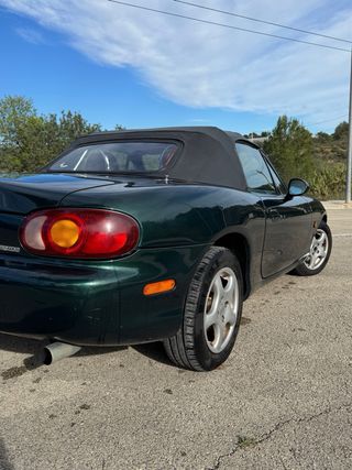 Mazda MX-5 2000