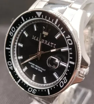 Reloj Maserati Negro y Plateado Precintado