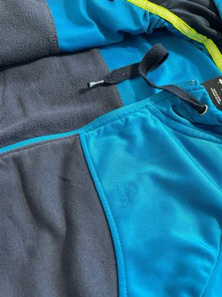 Sudadera Adidas Azul y Negra con Capucha