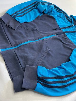 Sudadera Adidas Azul y Negra con Capucha
