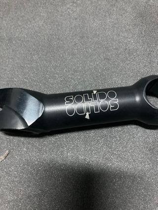 Potencia de bicicleta negra