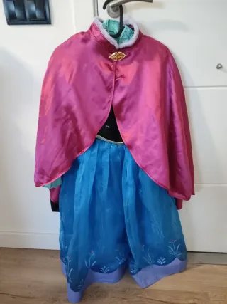 Disfraz Anna Frozen Original de Disney. Talla 9/10