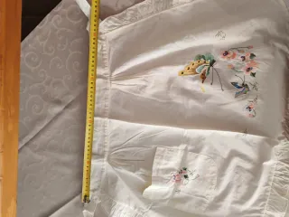 Grembiule vintage ricamato