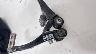 Freno V-Brake Commencal