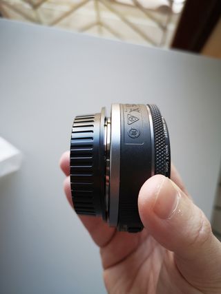 Obiettivo Canon RF 28mm f/2.8 STM