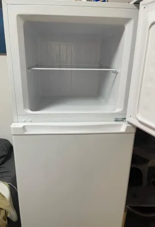 Nevera blanca en buen estado