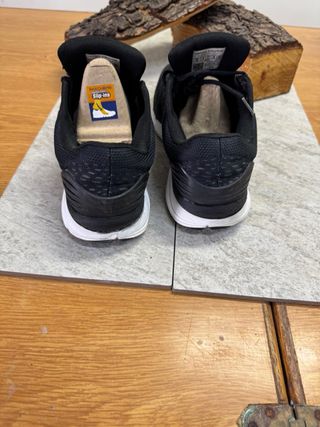 Scarpe Under Armour Uomo Nere Bianche