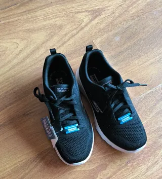 Zapatillas Skechers Go Walk Negras Nuevas