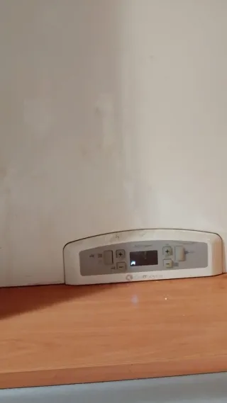 CERRAJERO URGENTE – APERTURA DE PERSIANAS