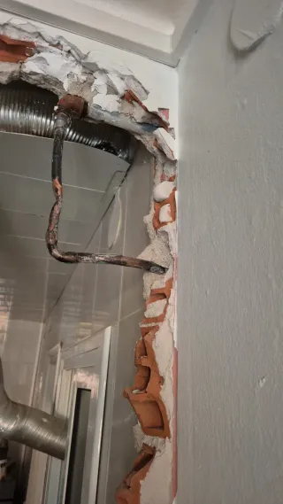 CERRAJERO URGENTE – APERTURA DE PERSIANAS