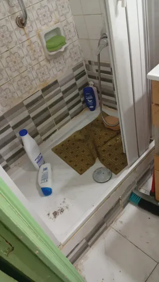 CERRAJERO URGENTE – APERTURA DE PERSIANAS