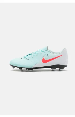 Botas de fútbol Nike mujer número 40