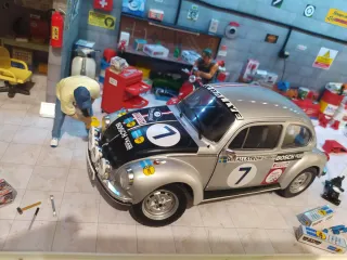 Maqueta VW Escarabajo Rally 1:18 Solido
