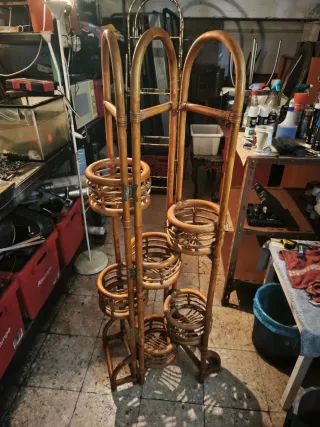 Biombo para plantas de bambú y ratán